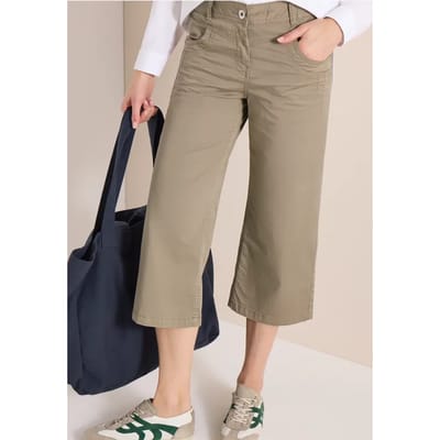 7/8 High Waist broek met uitlopende pijpen in Loose Fit