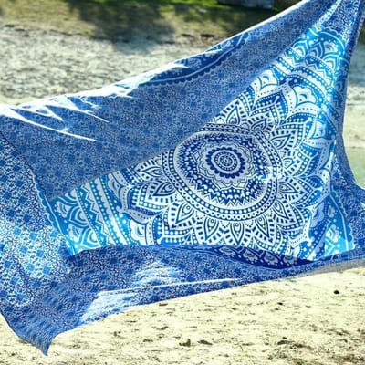 XXL Strandlaken 220 x 235 - Extra groot vakantie Strandkleed - Picknick Kleed- Lichtgewicht 100% Duurzaam Katoen - Blue Ombre - (Blauw & Wit) - Boho Ibiza Mandala - Sneldrogend kleed