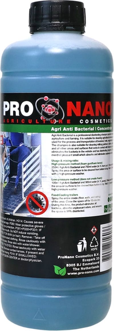 ProNano | ProNano Agri Anti Bacterial 1L | Tractor Shampoo | Professionele desinfecterende shampoo speciaal ontwikkeld voor de landbouw. Het is geschikt voor het reinigen van landbouwvoertuigen en machines