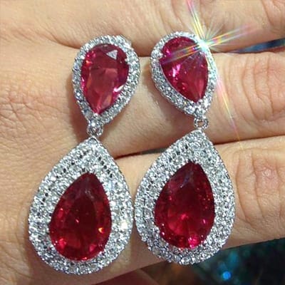 Huitan Peer Vorm Rode CZ Hangende Oorbellen Vrouwen voor Huwelijksverjaardagsfeest Kleur Sprankelende Hangende Oorbel Luxe Sieraden gray