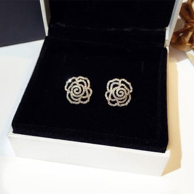 Beroemde Luxe Merk Ontwerpers Sieraden Elegante Volledige Kristallen Bloem Oorknopjes Voor Vrouwen Kwaliteit Roos Oorbel black