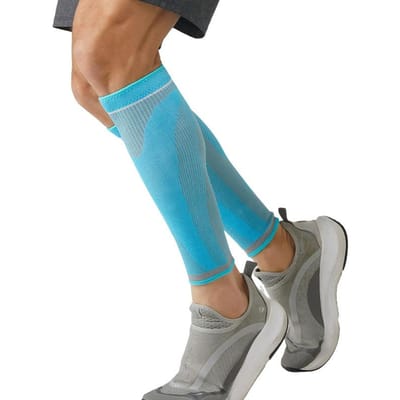 Sport Voetbal Leggings Antislip Gebreide Compressie Beenbeschermer Basketbal Kuitbescherming Bergbeklimmen Fietsen Beschermende Uitrusting Partij one pair blauw