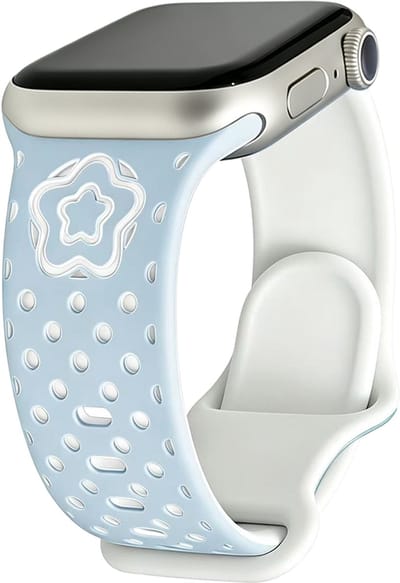 Stravo Dubbellaags Siliconen Dames Bandje met Uitgesneden Sterpatroon – Zacht & Lichtgewicht – Geschikt voor Apple Watch 42mm (Series 11/10), 41mm (Series 9/8/7), 40mm (Series 6/5/4, SE 3/2/1), 38mm (Series 3/2/1) – Lichtblauw / Wit