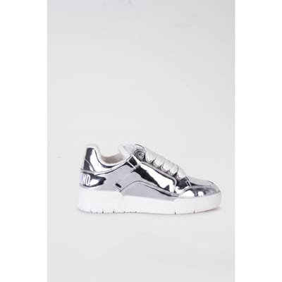Moschino Calfskin Sneakers Silver Größe: 36 | Trainers Outlet | Damen | Grau