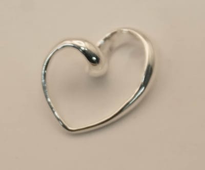 Zilveren hanger hart - hartjes hanger van 925 zilver - hart hangertje van zilver voor geliefde - leuke zilveren hartjes hangertjes - hartjes hanger cadeau tip ! -