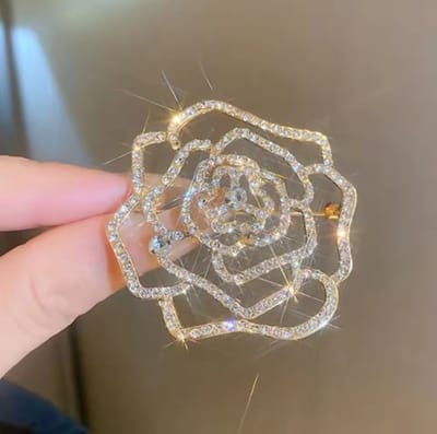 Borasi Roos Broche Goudkleurig | Roestvrijstaal | Broche | Dames Sieraden | Bruiloft | Elegant |