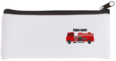 Akyol - brandweerwagen Etui - Brandweer - iemand die werkt bij de brandweer - met eigen naam - leuk cadeau voor iemand die bij de brandweer werkt - cadeau - kado - 20 bij 9 cm