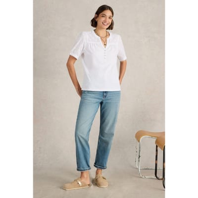 White Stuff Ellie Broderie Top Brilliant White Maat: 16 | Blouses Outlet | Dames | Wit