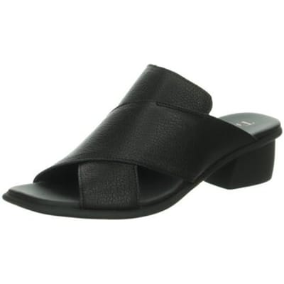 Slippers Think -