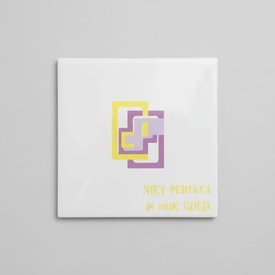 Niet Perfect Is Ook Goed Tekst Decoratieve Tegel 15×15 cm – Minimalistische Inspirerende Wandtegel voor Huis & Kantoor Decor