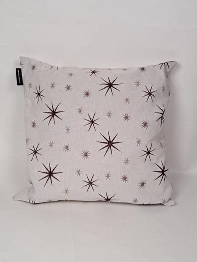Madison sierkussen 45x45cm Polestar Red