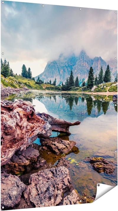 Gards Tuinposter Meer met Rotsen in de Alpen Bergen - 120x180 cm - Tuindoek - Tuindecoratie - Wanddecoratie buiten - Tuinschilderij