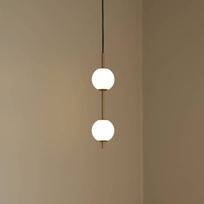 UMAGE LED hanglamp Audrey, messingkleurig, 2-lamps. Ø 12 cm