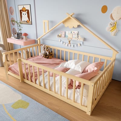 Kinderbed - 90 x 190 cm - Huisframe met Vergrendelbaar Hek - Grenenhout - Naturel