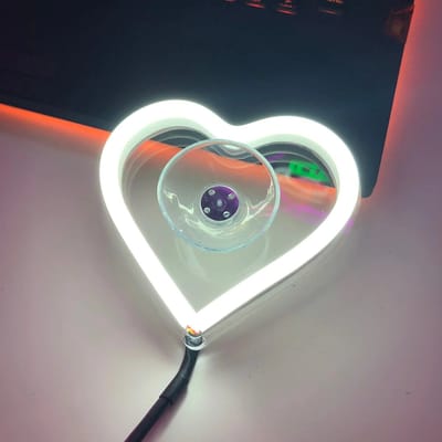 Sfeerverlichting voor het auto-interieur - Neon LED-raamverlichting in de vorm van een hartje voor Valentijnsdag - LED-sfeerverlichting - Unieke auto-interieuraccessoires om je persoonlijkheid te uiten (roze)