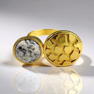 Cavill - Ring 925 Sterling Zilver met Witte Jasper 4,392 ct - Verguld - Elegante Moderne Damesring met Ronde Cabochon 12 mm - Madagaskar Edelsteen