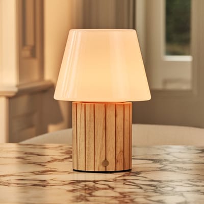 Tavellio Lex Oplaadbare Tafellamp – H22 – Hout en Glas – Lichtbruin