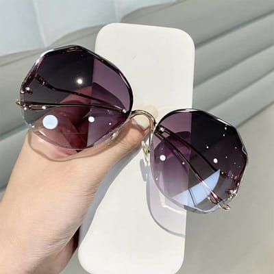 Randloze Zonnebril Bril Dames Oceaan Water Cut Oogbescherming Dames Heren Geslepen Lens Duurzaam Metaal Metal Gebogen Tempels Zon Zonnebril Vrouwelijk UV400 with pouch and cloth