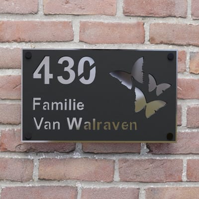 Naambordje voordeur - Huisnummerbord - Rechthoek vlinder - 20x12 - zwart/zilver - snapcaps