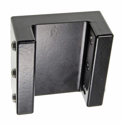 Pedestal U-Mount voor rolbeugel op een vorkheftruck met 2xAMPS