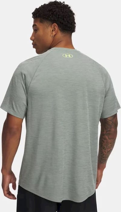 UNDER ARMOUR - ua tech textured ss-grn - Training t-shirt korte mouw dames - Groen
