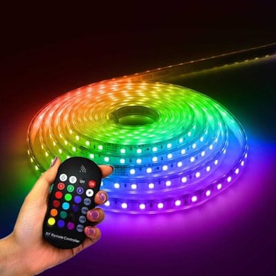 HOFTRONIC Flex60 - RGB LED Strip lichtslang 5m - 60 LEDs per meter 5050 SMD - 308 lumen per meter - IP65 voor binnen en buiten - Dimbaar via afstandsbediening - Waterdicht en UV bestendig - Per meter inkortbaar - Incl. Voedingskabel