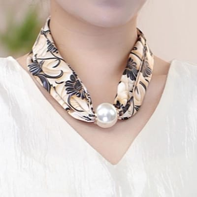 Mode Imitatie Parels Ketting Sjaal Neckerchief Magnetische Gesp Ketting Sleutelbeen Choker Sjaals Ring Kettingen Voor Vrouwen Meisjes beige