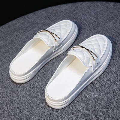 Slippers met gesloten teen Dames Nieuwe Zomer Buitenmode Zomerse Luie Sandalen zonder Hak Witte Schoenen 40 wit