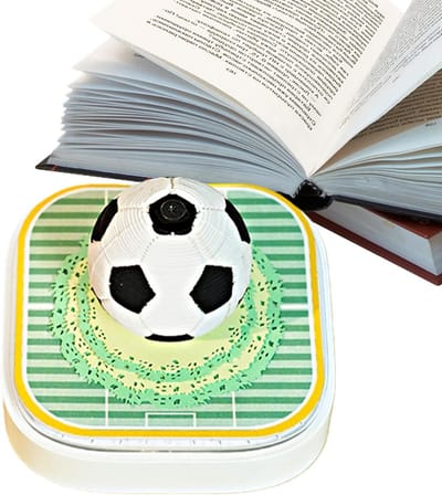 3D Kalender Notitieblok - Papier Sculptuur - Bureau Decoratie - Voetbal Thema - 8 cm