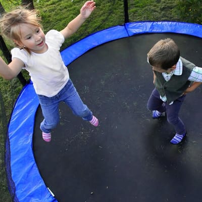 Trampoline Beschermhoes - Veiligheidskussen Trampoline - Buiten Trampolines - UV-bestendig Waterdicht - 244cm 306cm - Zwart