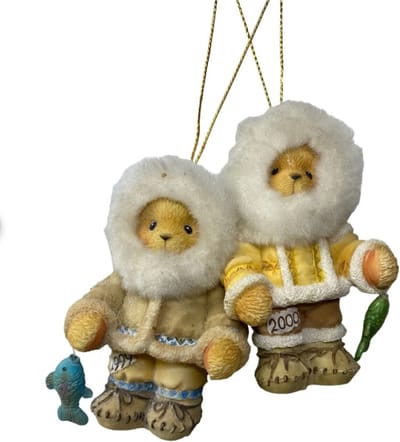 Cherished Teddies: Eskimos with fish