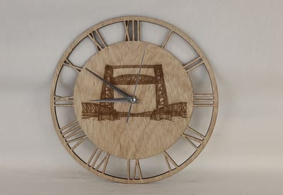 Houten Klok Rotterdam de Hef