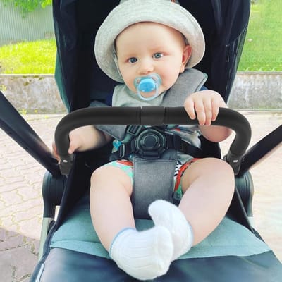 Verstelbare Bumper Bar voor Kinderwagen - Multifunctionele Handgreep en Armsteun