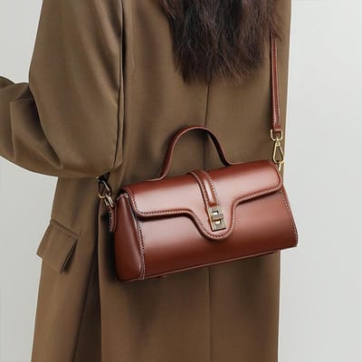 Nieuwe Herfst en Winter Echt Lederen Crossbody Dames Tas Hoofdlaag Koeienhuid Leer Kleine Tas Licht Luxe Handgedragen Schoudertas black