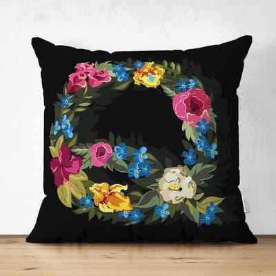 Velvet Kussenhoesjes - kussenhoes - Letter Q van bloemen op zwart - 45x45 cm - Kussenloop - Fluweel - Valentijn Cadeau