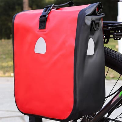 Fietstas Achterdrager - Fiets Opbergtas - Fietsen en Reizen - Waterdicht PVC Materiaal - 15 Liter Capaciteit - Rood