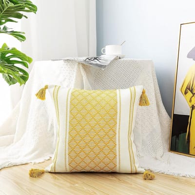 Decoratieve Boho Kussenhoezen met Handgeweven Tassels voor Sofa en Bed - Geel 45 x 45 cm, Perfect voor Woonkamer en Slaapkamer