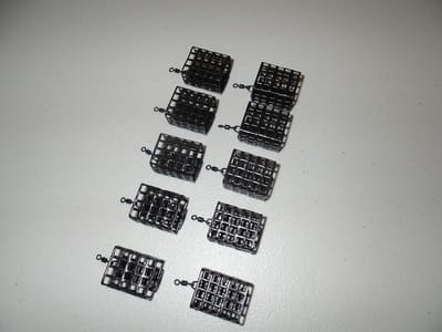 Metalen Kooivoeders - Vierkante Feeders - Karper Vissen - Robuust Metaal - 20 Gram - Zwart