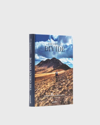 The Great Divide by Robert Klanten