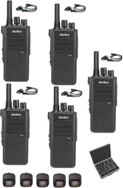 Set van 5 Inrico T522A IP66 4G LTE POC Zello Portofoon K1 2-Pins met D-shape oortje en koffer