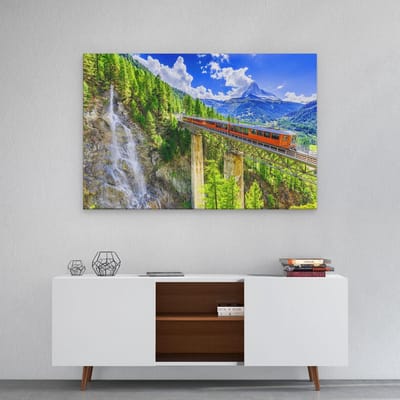 Artaza Canvas Schilderij Matterhorn - 90x60 cm - Wanddecoratie Landschap - Muurdecoratie Bergen - Decoratie Trein Waterval Zwitserland