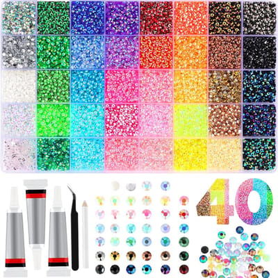Luxe Strasssteentjes Set - 32.000 Stuks - 40 Kleuren - XXL DIY Rhinestones Kit met 3x 10ml Lijm - Plaksteentjes voor Kleding, Mokken, Schoenen & Nagels - Hobby Pakket - 0.3 cm