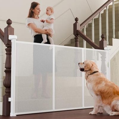 Intrekbaar Babyhek voor Trappen en Deuren - Veiligheidshek voor Kinderen en Huisdieren - 139,7 cm Breed, 104 cm Hoog