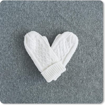 Muismat 20x20 cm - Mousepad Winter - Handschoenen - Hart - Muismatten - Kerst - Cadeau - Kerstcadeau voor mannen en voor vrouwen