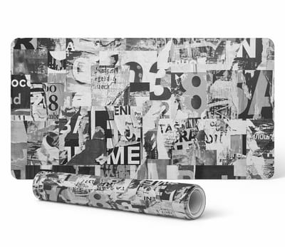 Beschermende decoratieve mat voor op kantoor, met een collage van letters en cijfers, 90x45 cm