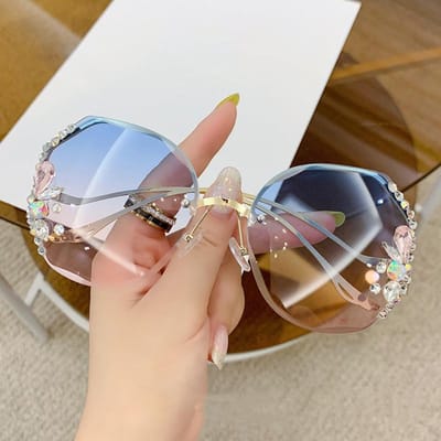 Luxe Mode Oversized Randloze Zonnebril Dames Mode Merk Designer Grote Montuur Diamant Vierkant Zonnebril voor Dames Lentes As shows