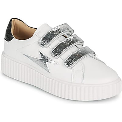 Vanessa Wu  Lage Sneakers BK2231AG
