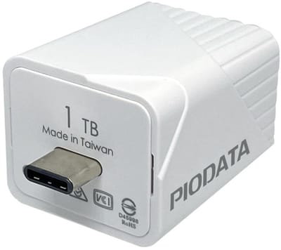 Back-up foto's en video terwijl je telefoon oplaadt iXflash CUBE 1024GB USB-C PioData