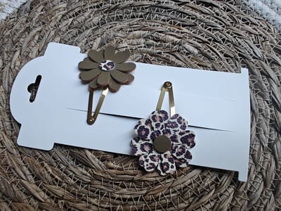 Klikklak haarspeldjes Flower Panter Klikklak 5cm - kinderknipjes - Babyhaarclipjes - Kinderhaaraccessoires - Haarspeldjes kinderen - Haaraccessoires meisjes - Haarspeldjes baby - Kinder haarspeldjes - Kinder haarclips - Haarspeldjes meisje