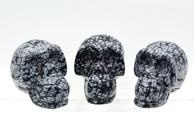 Sneeuwvlokken Obsidiaan edelsteen schedel
